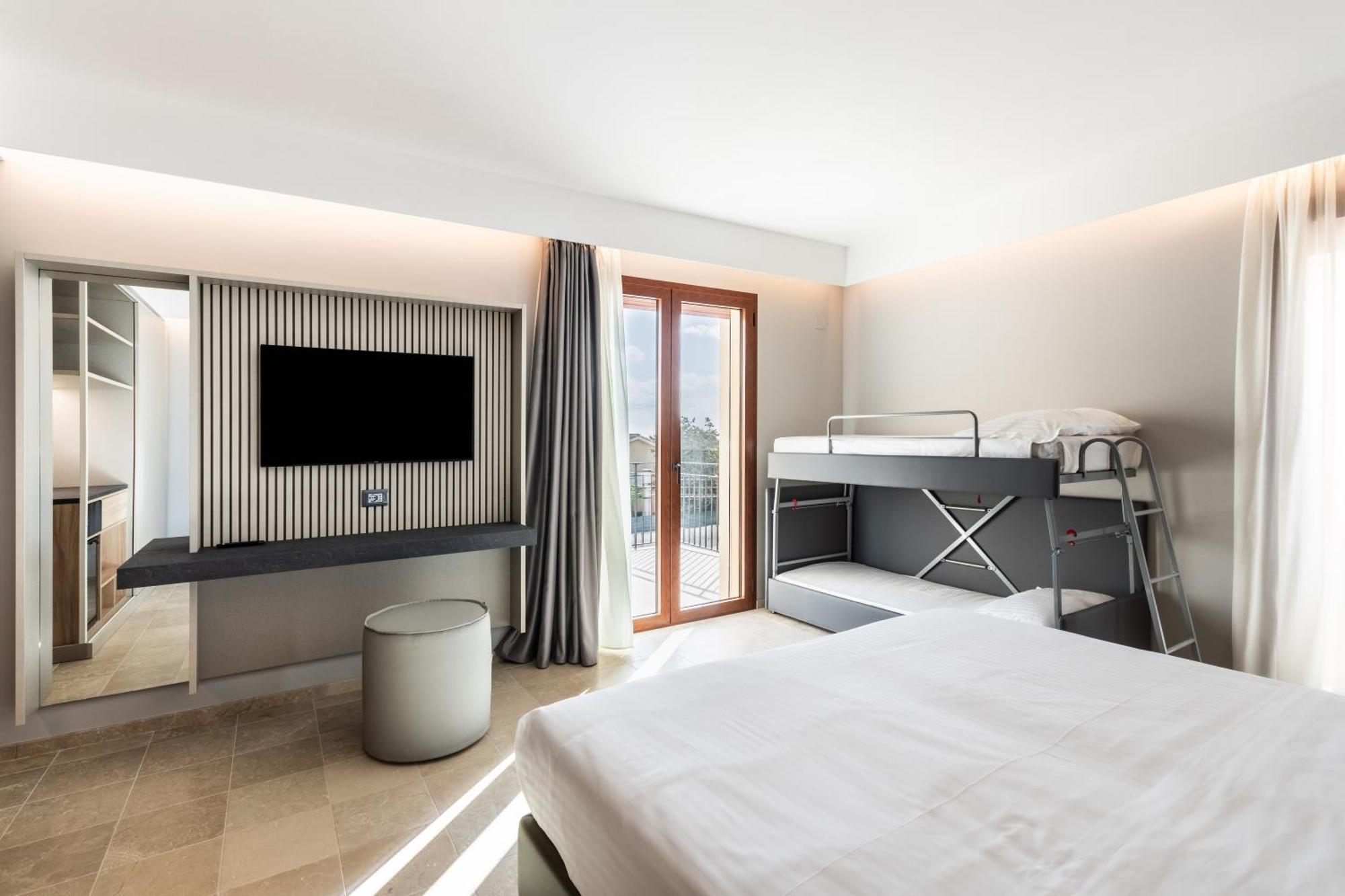 Hotel Netum Mare Lido di Noto Exterior photo